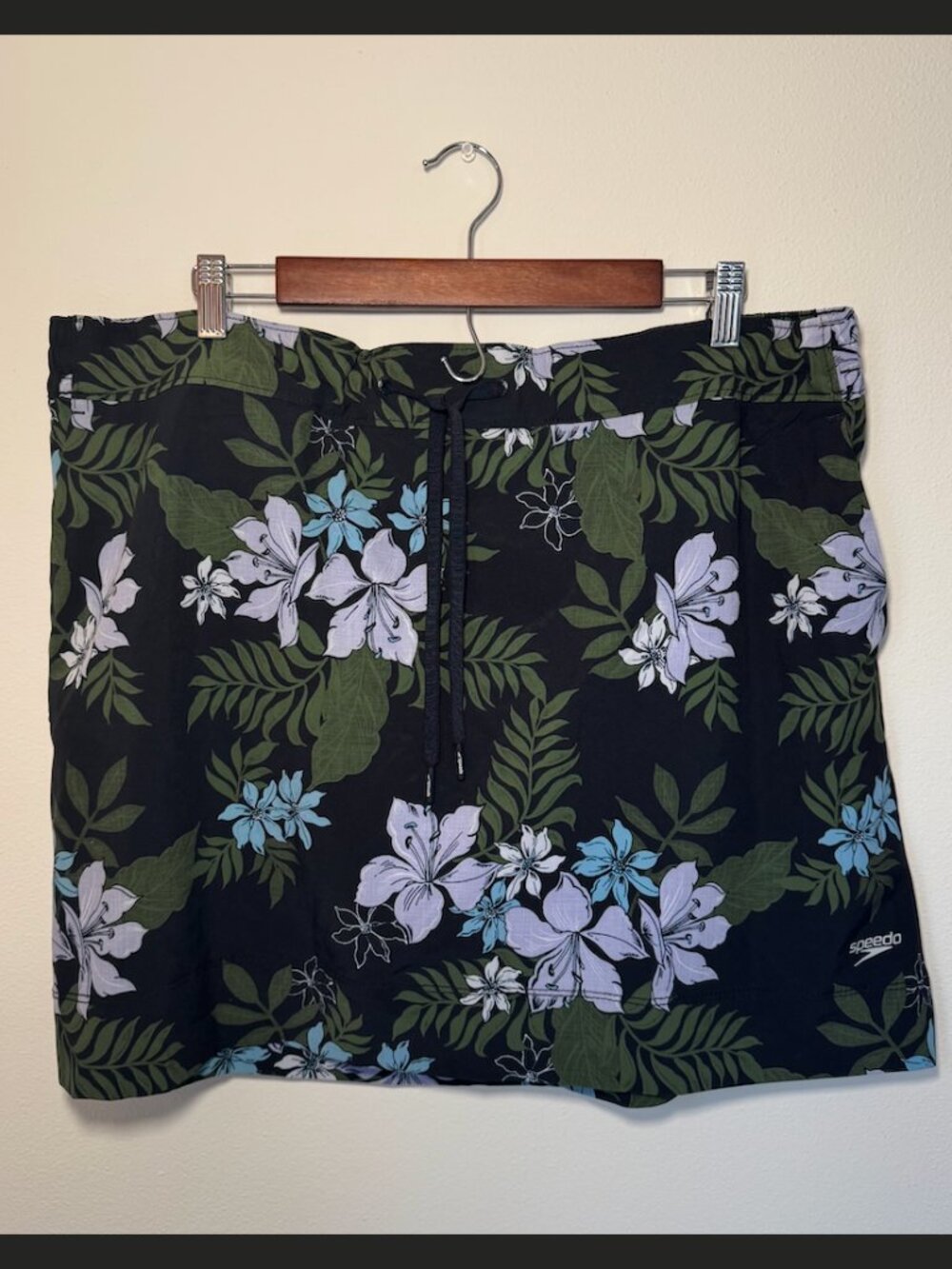 Speedo Green and Black Floral Skort